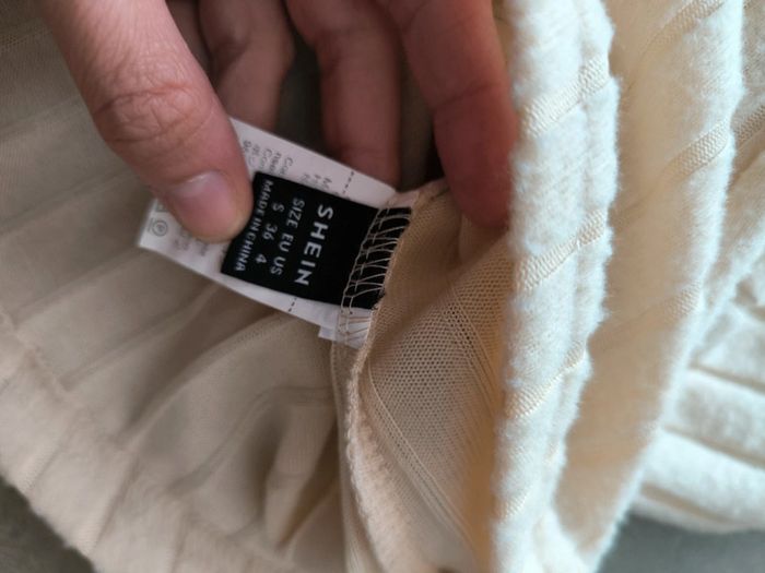 Pull fin beige - photo numéro 3