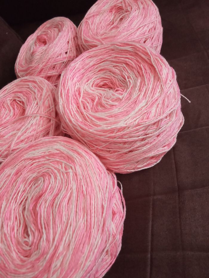 Lot de 5 Pelotes Tons Roses et Blancs (375g) - photo numéro 2