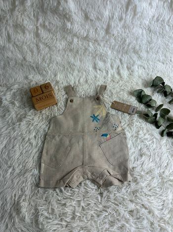 Salopette courte petit béguin. Taille 6 mois