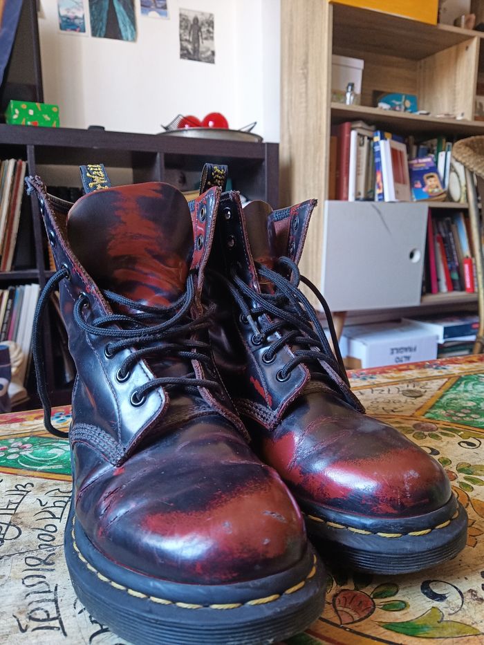 Dr. Martens