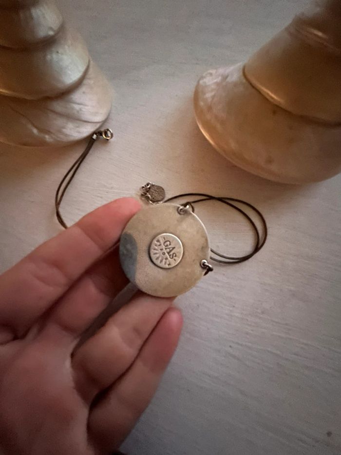 Collier gas - photo numéro 2