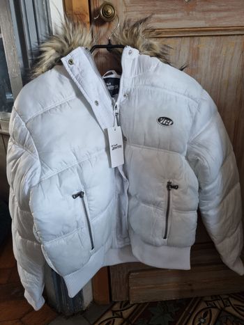 Doudoune blanche