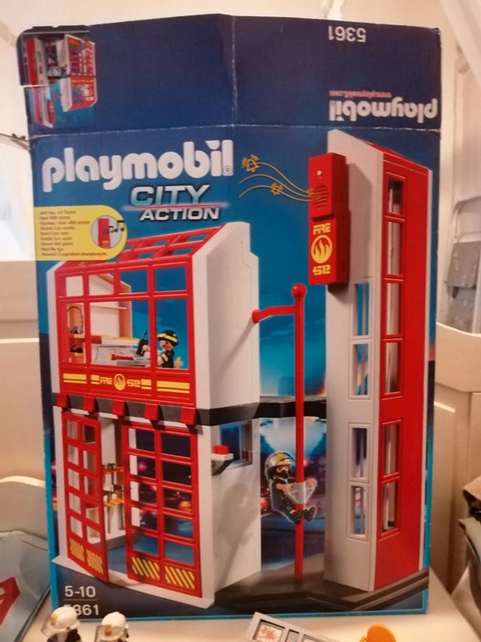 Playmobil "Caserne des pompiers"