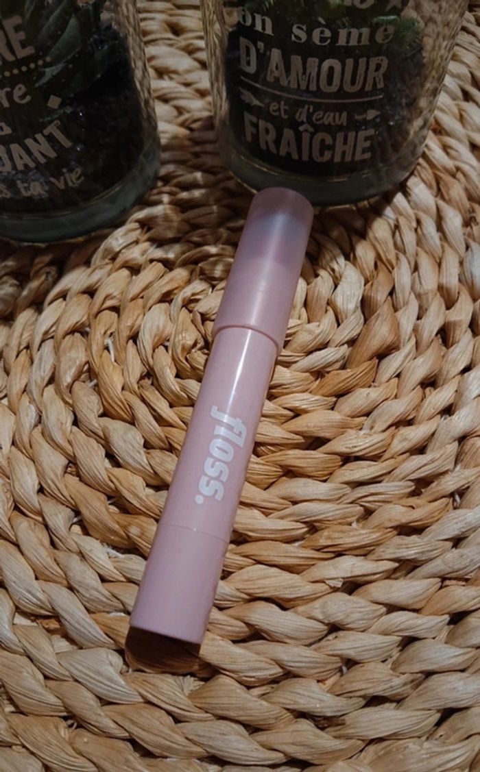 Baume à lèvre teinté "floss" - photo numéro 2