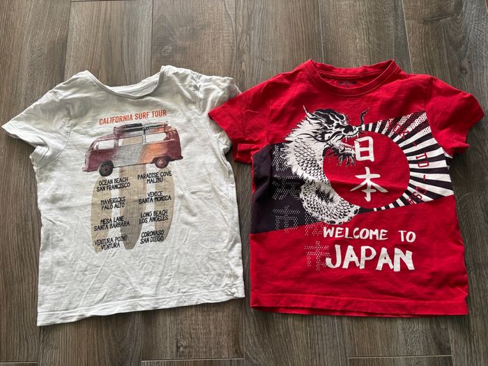 Lot de 2 tee-shirts MC taille 6 ans