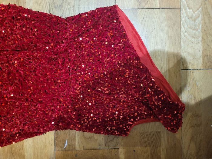 Robe de soirée rouge - photo numéro 5