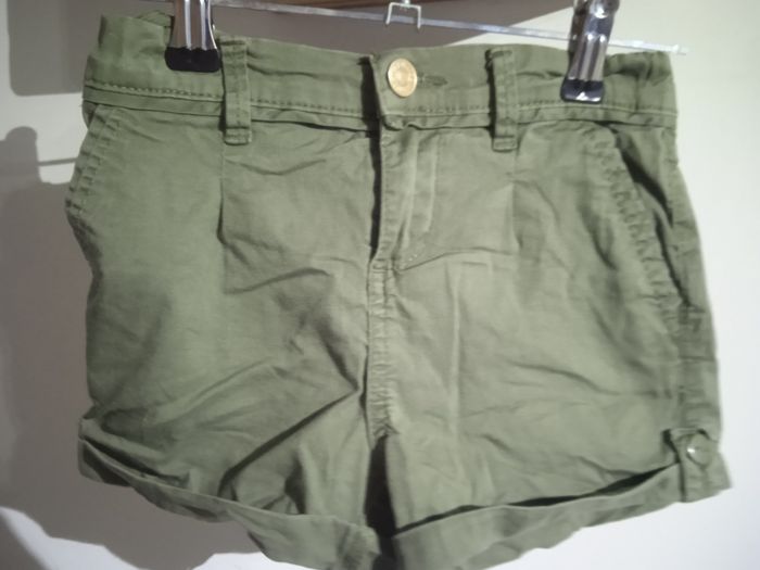 Lot vêtements 6 ans - photo numéro 9