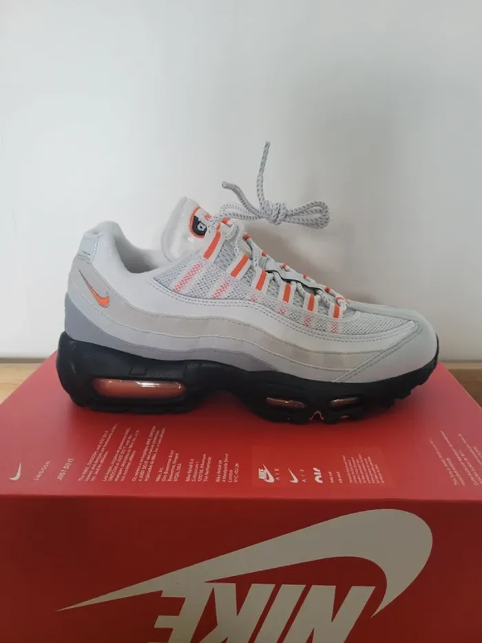 Nike Air Max 95 T37,5 100% Authentique - photo numéro 8