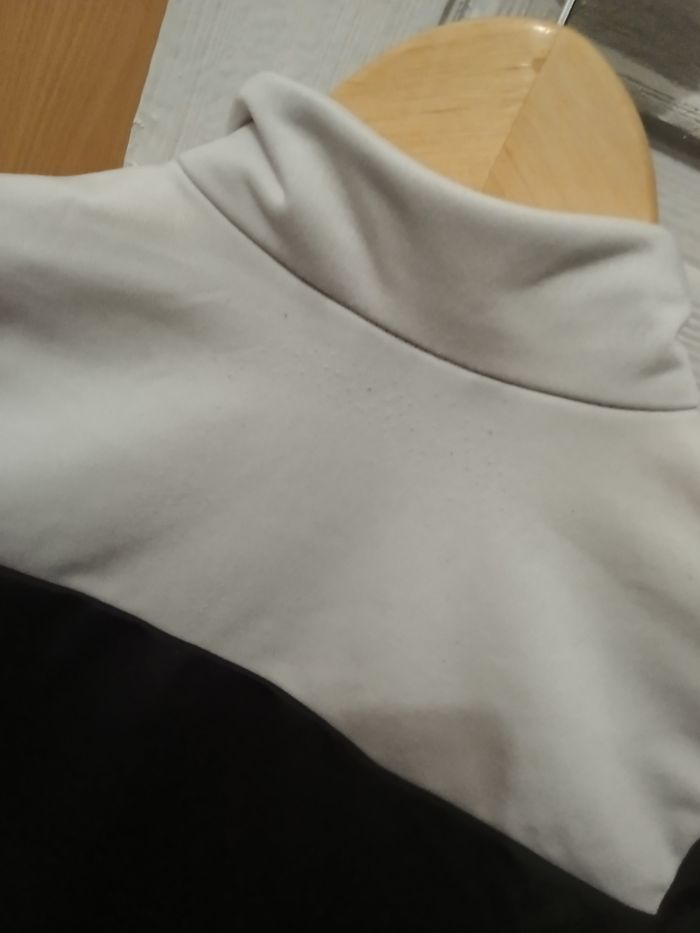 Veste adidas noir et blanc - photo numéro 4