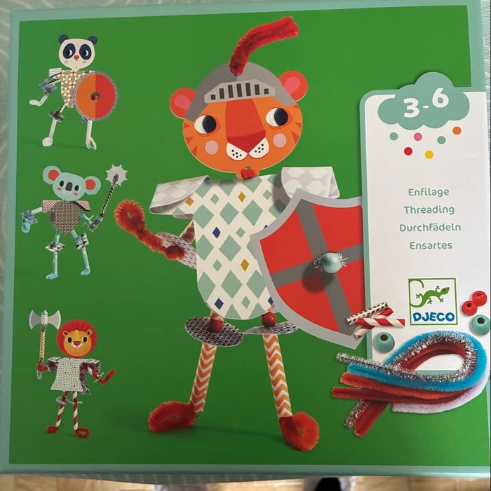 Djeco enfilage mes chevaliers à moi