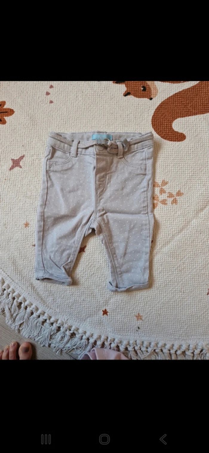 Lot de 3 pantalons 6 mois - photo numéro 3
