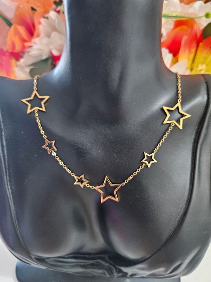 Collier avec étoiles en acier inoxydable - photo numéro 3