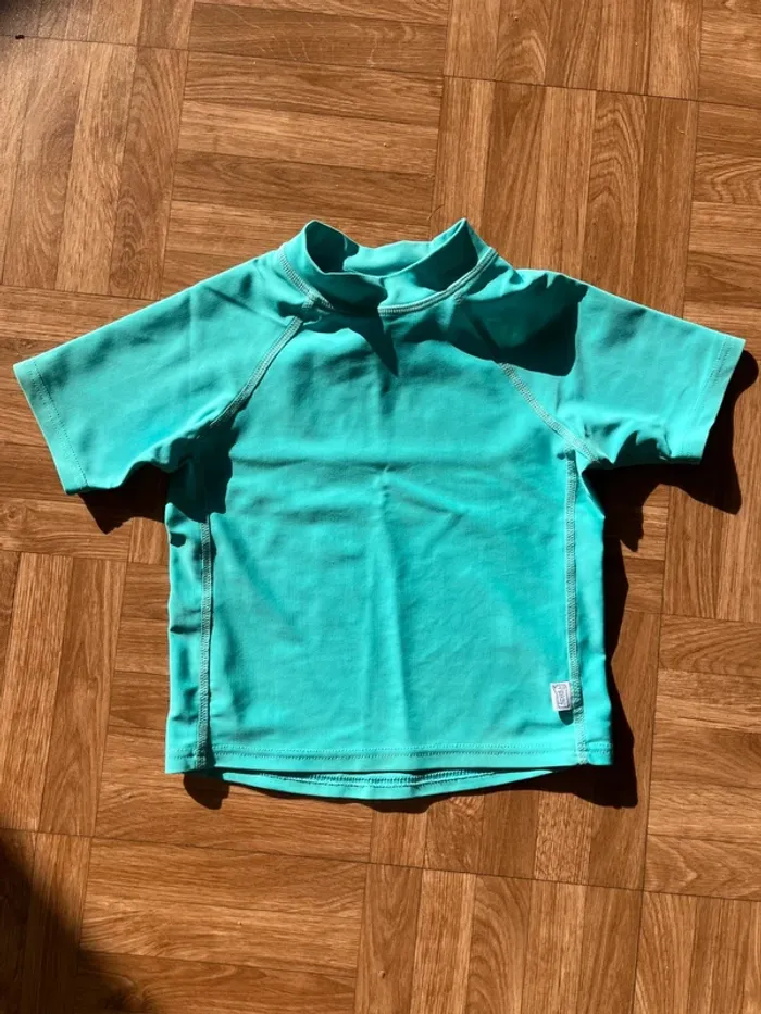 Maillot de bain manches courtes bleu taille 12/18 mois i Play