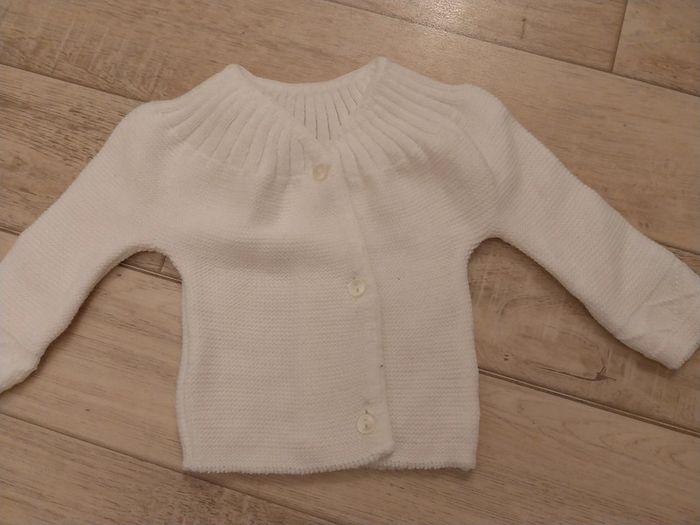Brassière bebe blanche naissant T0 - photo numéro 2