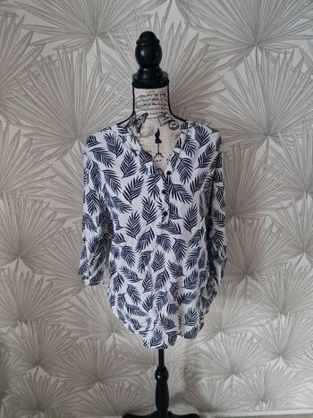 Jolie blouse motifs feuilles Christy taille 38