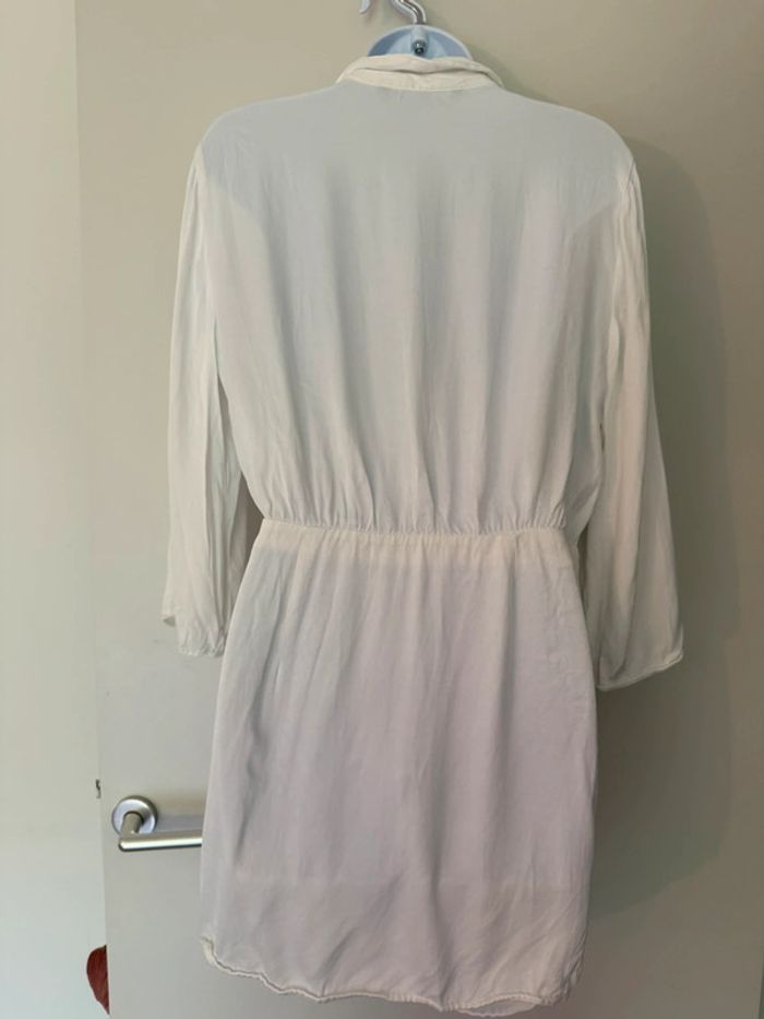 Robe blanche cache cœur Zara - photo numéro 5