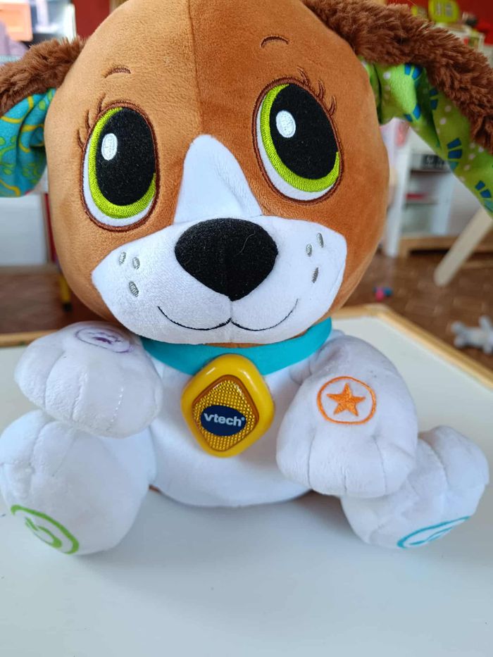 Toutou parle avec moi - chien peluche interactif