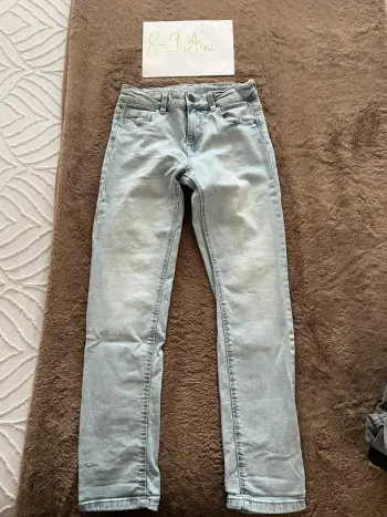 Jeans 8-9 ans