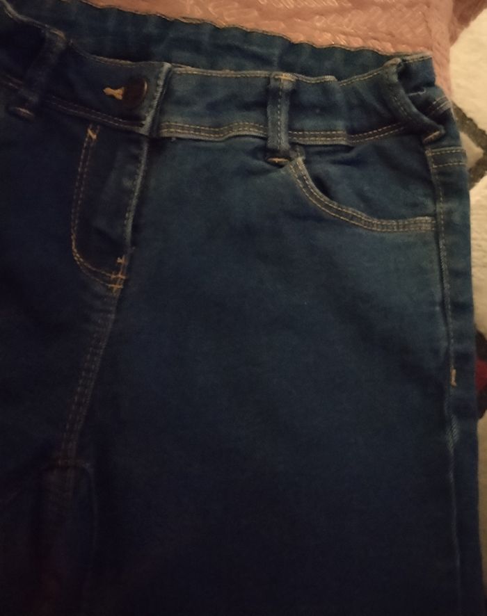 Jeans taille réglable "C&A" 74% coton en très bon état - photo numéro 4