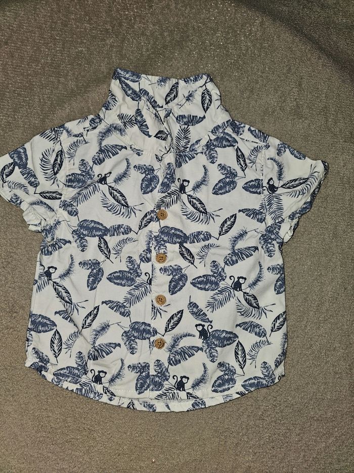 Chemise manche courte taille 3 mois
