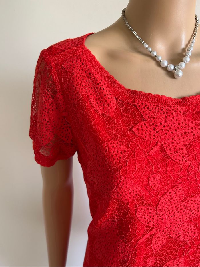 Robe rouge en dentelle One Step taille 38 TBE - photo numéro 4