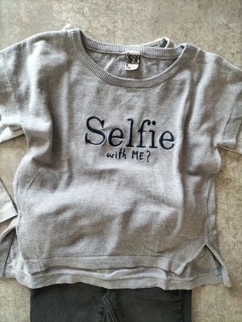 Pull taille 6 ans Tape à l'oeil