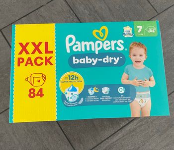 Pack de 84 couches Pampers baby dry T7 taille 7
