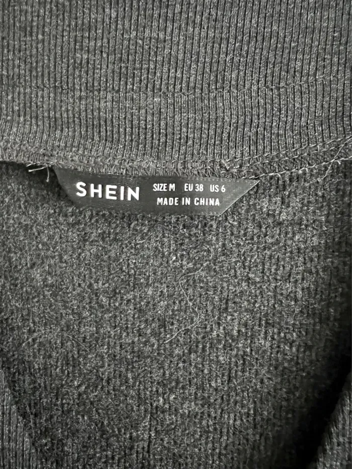 Robe SHEIN - photo numéro 3