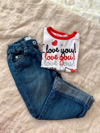 Ensemble casual tendance tee shirt  Hello Kitty et jean boot cut