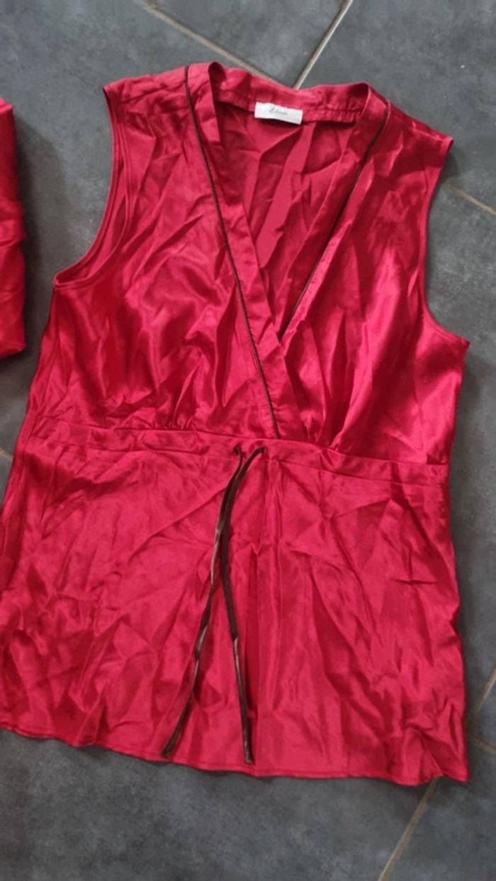 Lot 3 pièces pyjama EtAM satin 42 rouge haut sans manches pantalon  et robe de chambre - photo numéro 3
