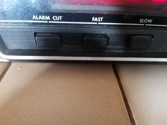 Radio réveil vintage - photo numéro 2