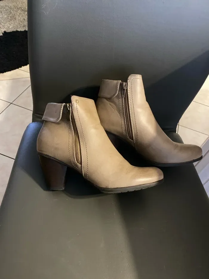 superbe bottine marron Grands Boulevards taille 39 - photo numéro 2