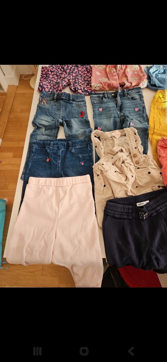 Lot pantalons - photo numéro 2