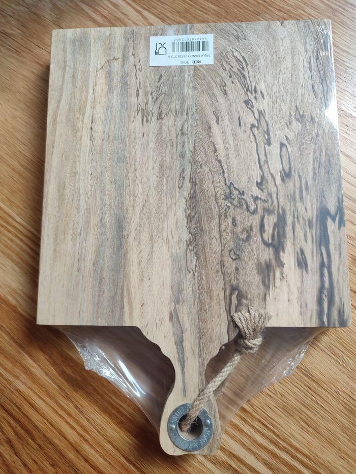 Planche a découper en bois de manguier neuve - photo numéro 6