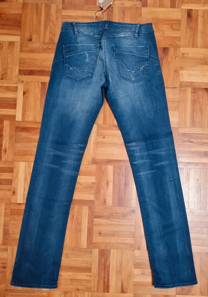Jeans femme taille basse Kaporal TUS 28 TFR 38 - photo numéro 6