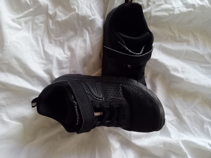 Chaussure garçon taille 32 - photo numéro 2