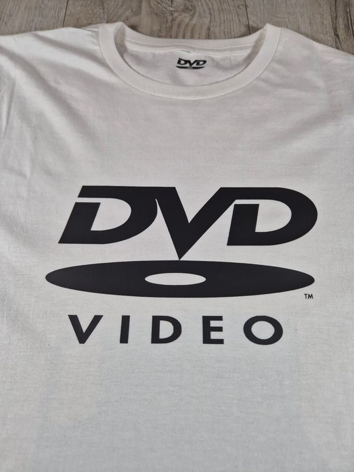 T-shirt blanc dvd vidéo - photo numéro 2