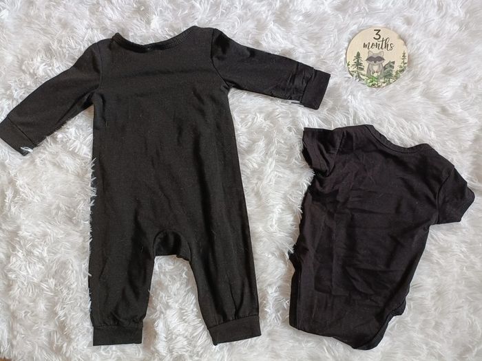Pyjama + body en 3 mois - photo numéro 2
