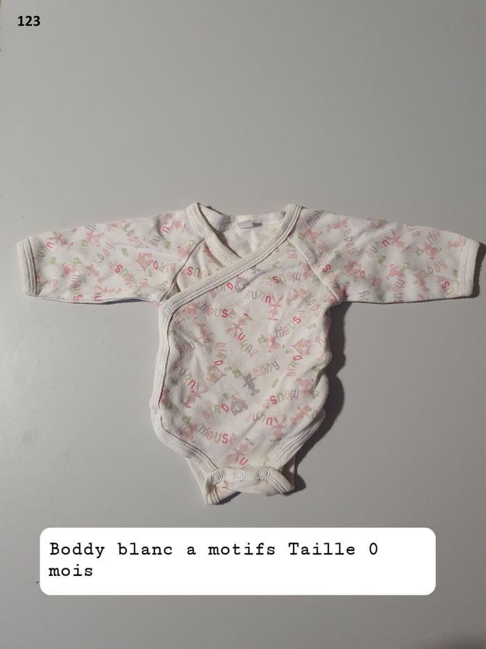 Boddy blanc a motifs Taille 0 mois