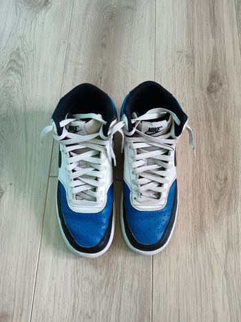 Nike montante