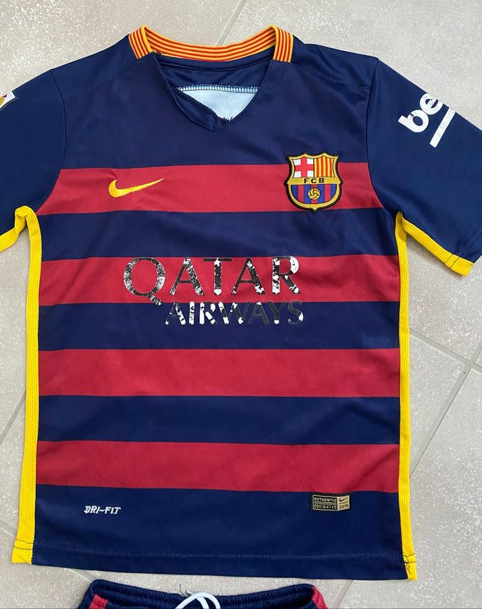 Ensemble foot  9/10 ans - photo numéro 3