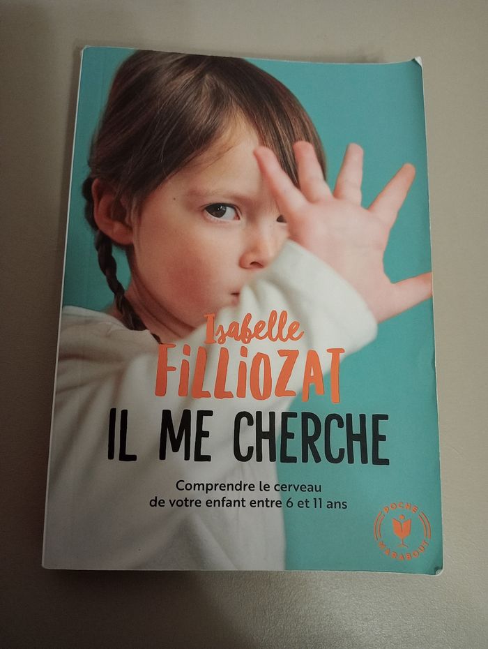 Il me cherche