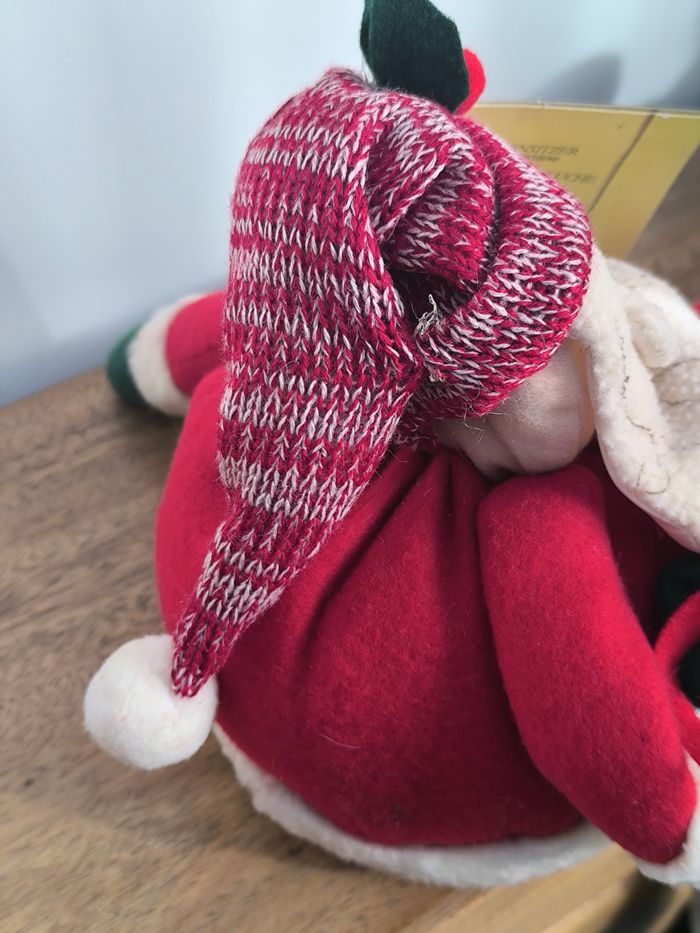 Père Noël en peluche - photo numéro 5