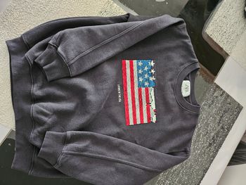 Sweat zara taille 10 ans