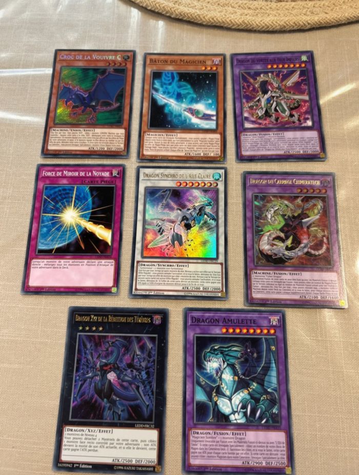 Lot 8 cartes Yu-Gi-Oh!