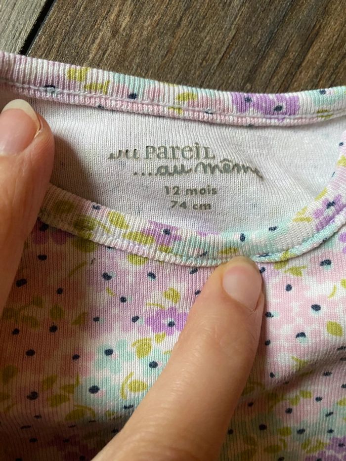 Lot 2 bodies manches longues 12 mois - photo numéro 3