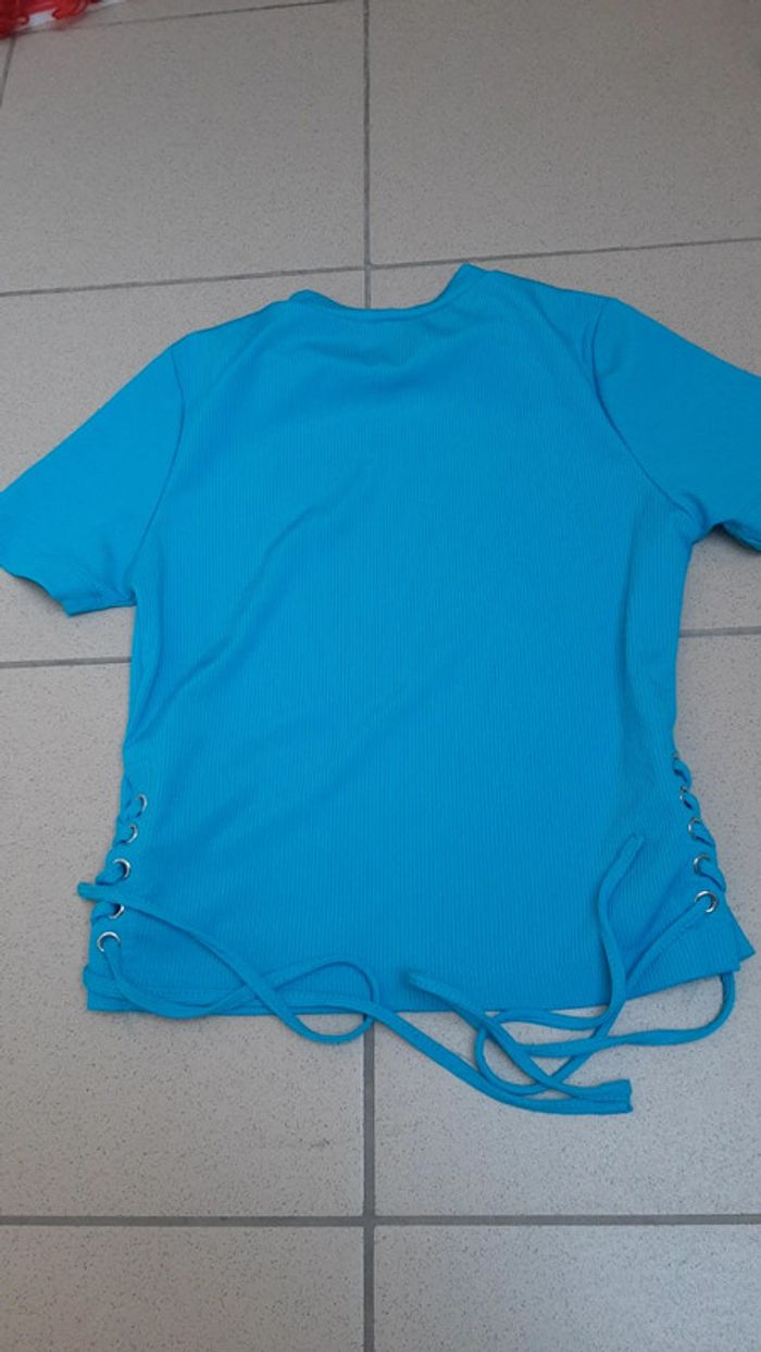 T-shirt taille s - photo numéro 5