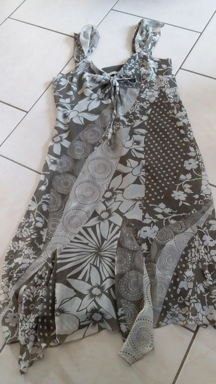 robe T3