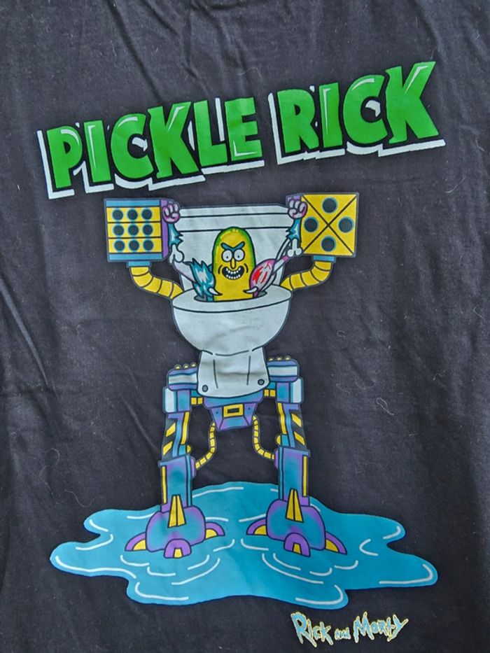 Tee-shirt 🍒Rick and Morty🍒taille M neuf sans étiquette - photo numéro 3
