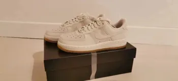 Nike Air Force 1 '07 LX T38 Neuves